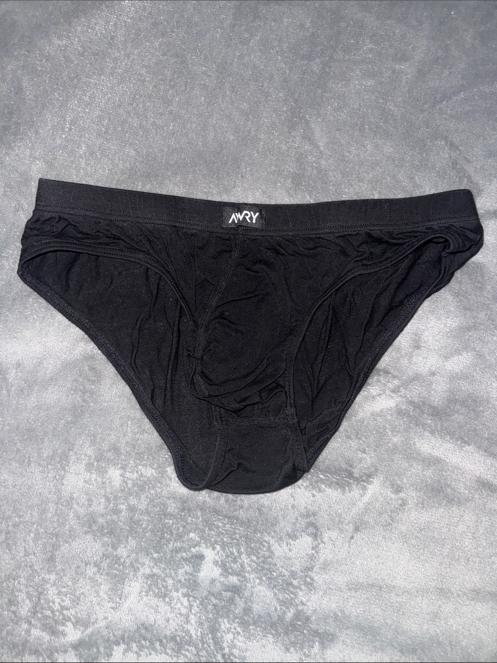 AVRY Men's Black Briefs — Supportive Low-Rise Comfort